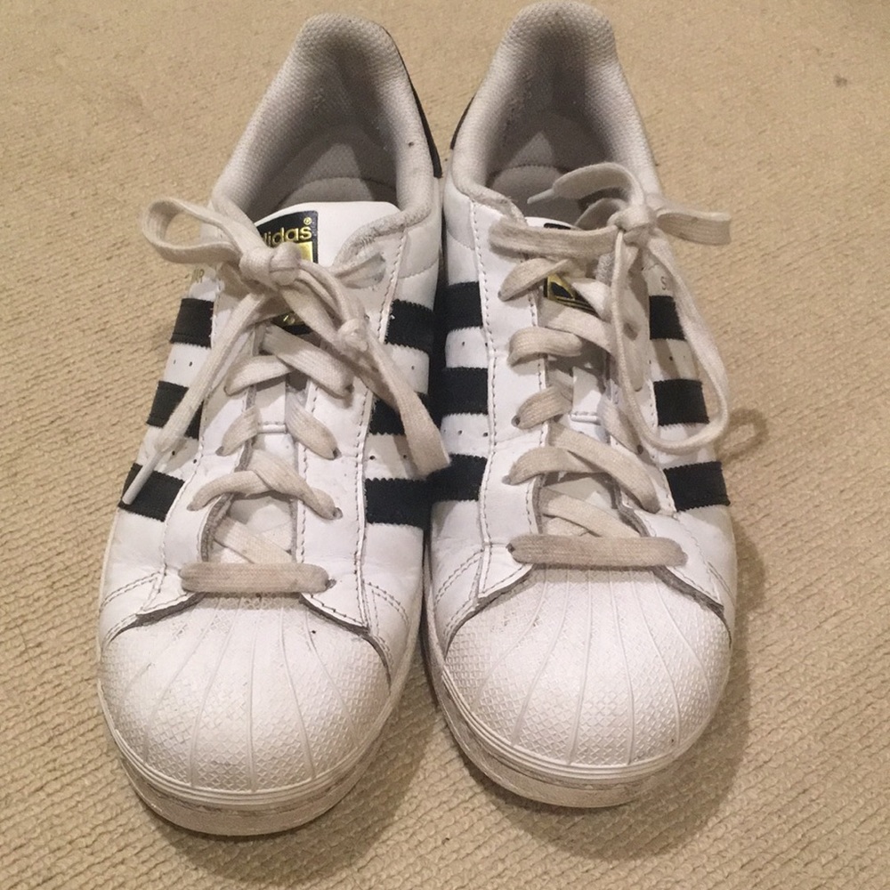 classic superstar black and white adidas